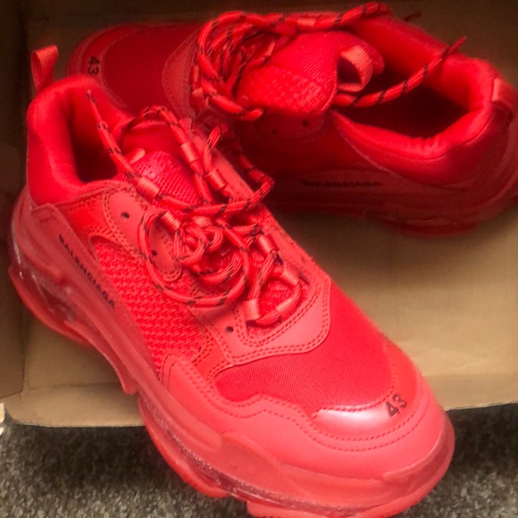 Designer Shoes - Picture 1 of 7